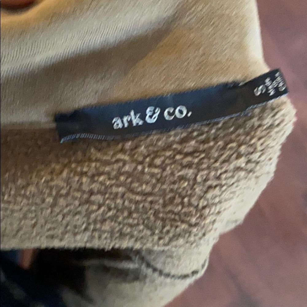 Ark &Co Green Zip Up Jacket - Picture 6 of 6